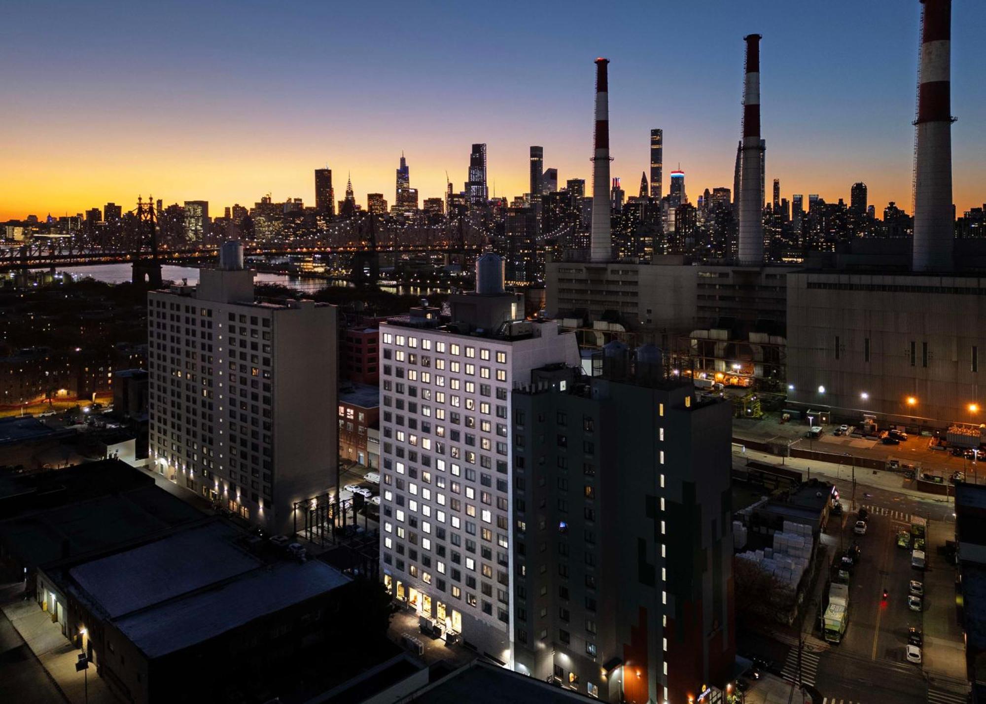 Doubletree By Hilton Long Island City, Ny New York Ngoại thất bức ảnh