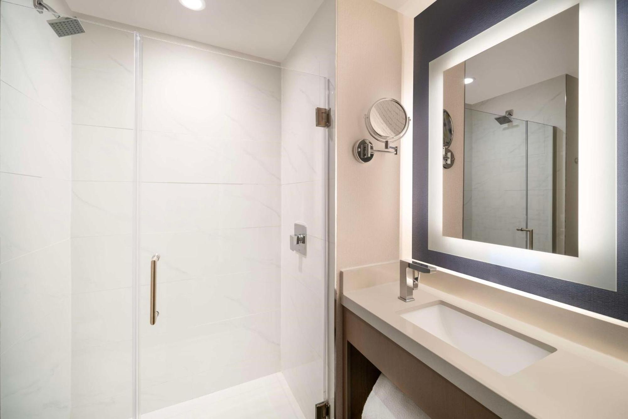 Doubletree By Hilton Long Island City, Ny New York Ngoại thất bức ảnh