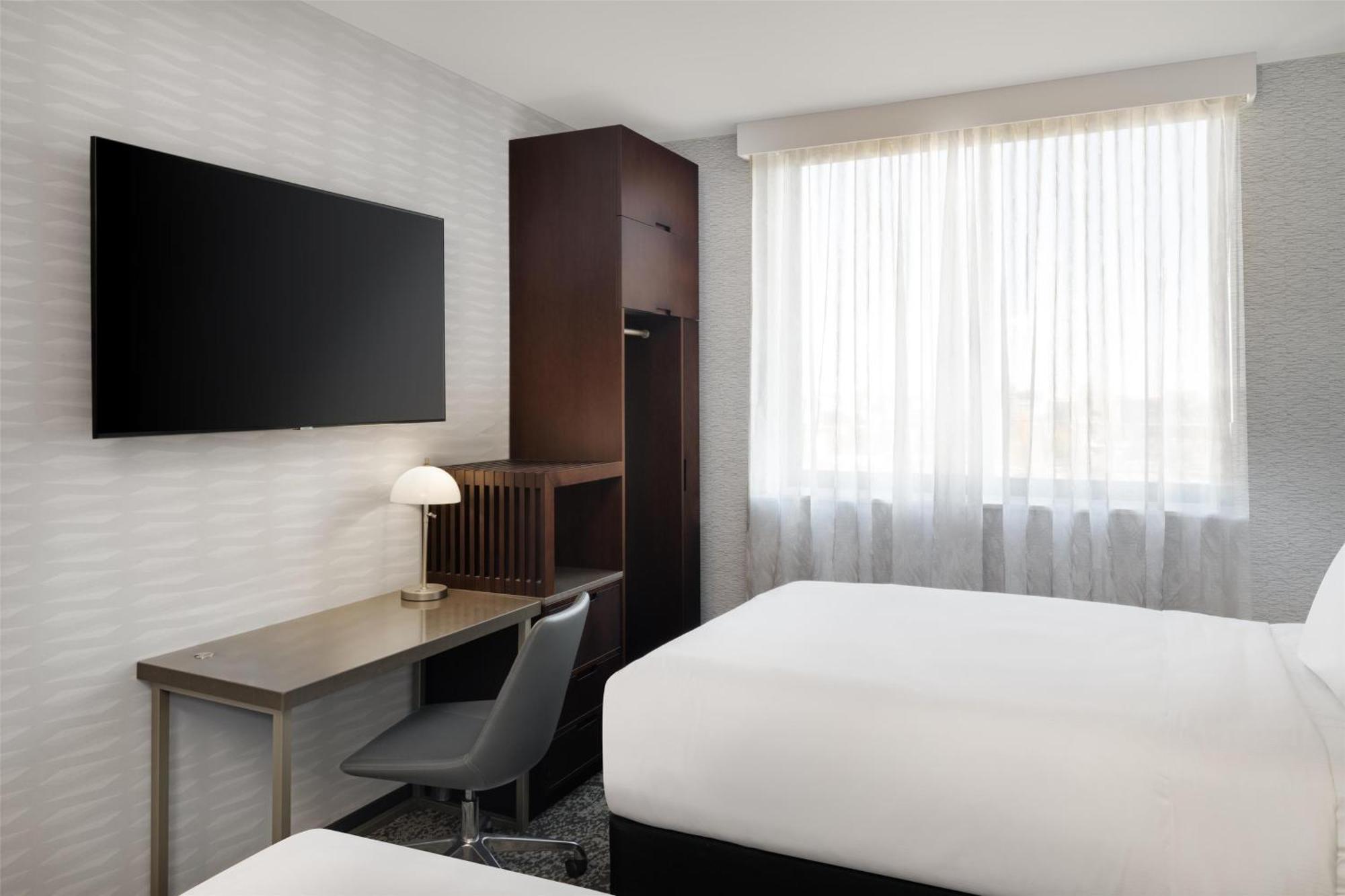 Doubletree By Hilton Long Island City, Ny New York Ngoại thất bức ảnh